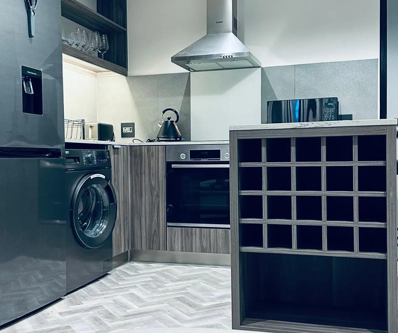 1 Bedroom Modern Apartment Foreshore Place Cbd Cape Town